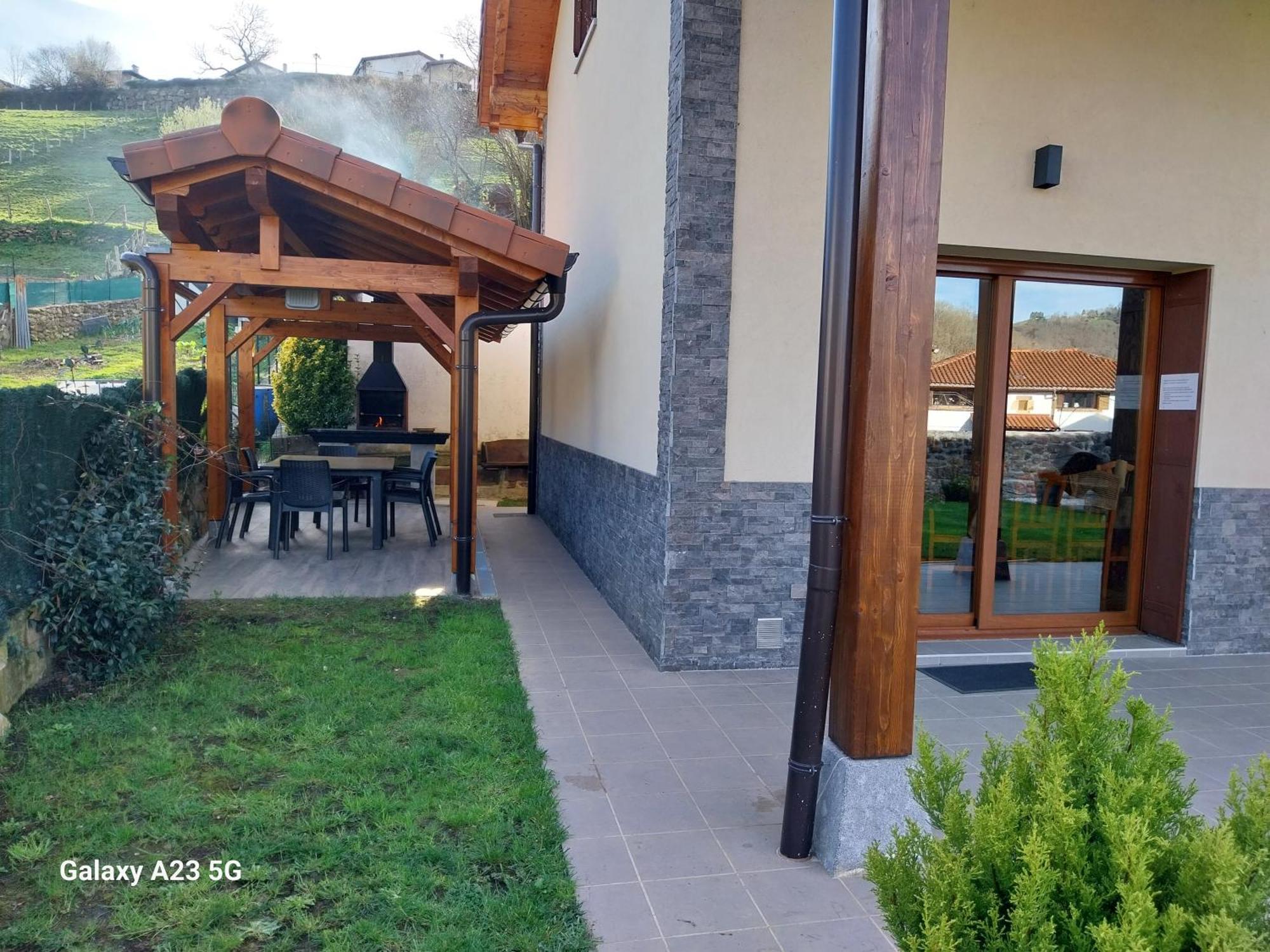 Maison d'hôtes Argixti à Sumbilla Extérieur photo